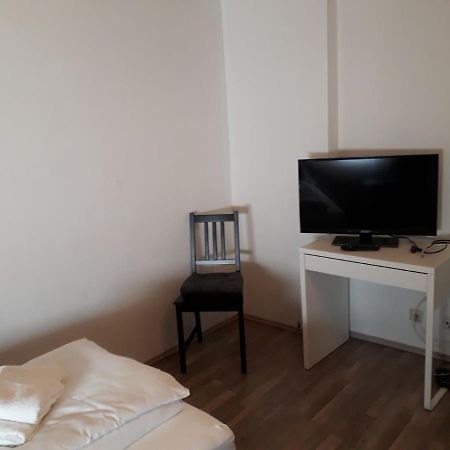 Ferienwohnungen Haus Scheidter 42 Саарбрюккен Экстерьер фото